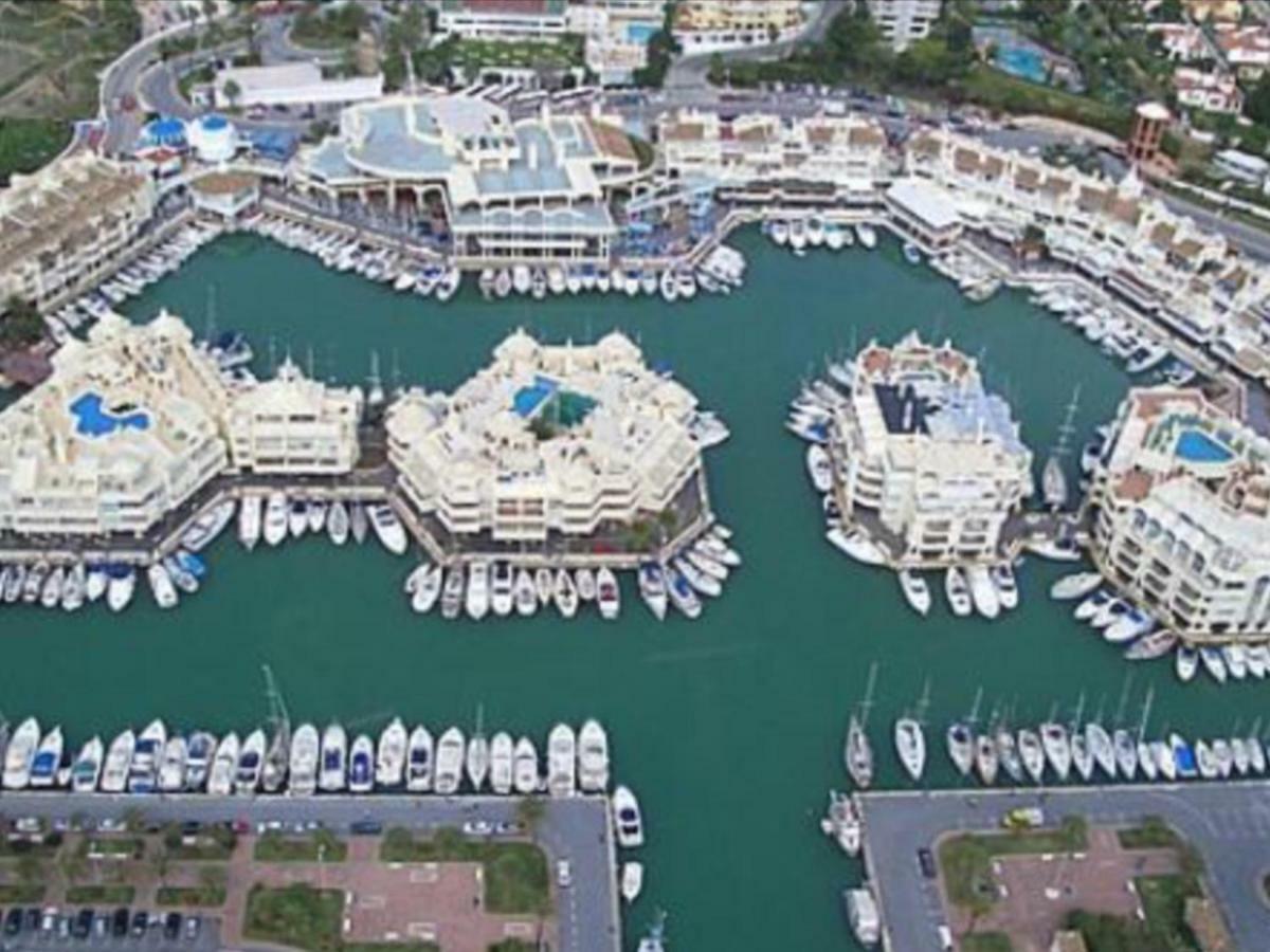 Wonderful Apartment In Costa Del Sol Benalmádena Kültér fotó